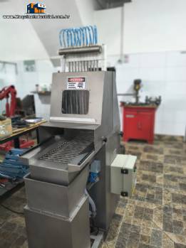 Injetora de temperos salmoura autom�tica para carnes e embutidos Suhner AG 40 agulhas