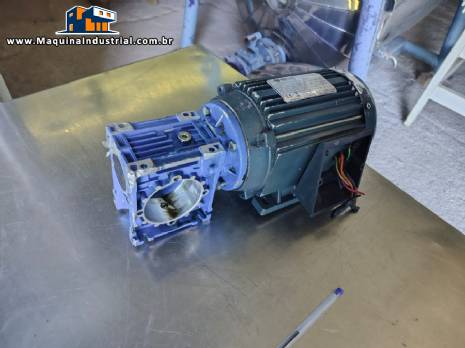 Motor el�trico de indu��o com pot�ncia 0,37 kw Hercules