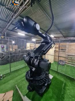 Rob industrial Comau C3G Plus