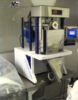 Dosadora para p� com rosca JHM