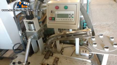 Envasadora de bisnaga de silicone