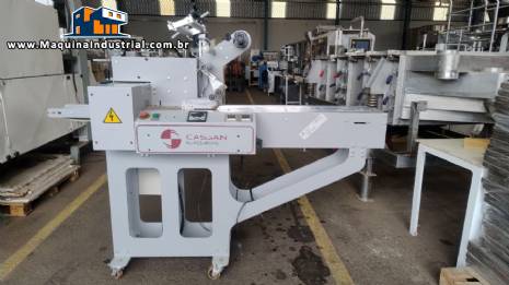 Embaladora flow pack com datador e fotoc�lula  Cassan M�quinas