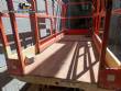 Plataforma elevat�ria tipo tesoura JLG