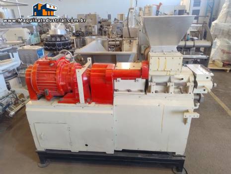 Extrusora para balas mastig�veis e chicletes Gum Making Machine 1200 kg