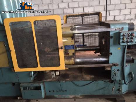 Injetora de pl�stico Plastiniector