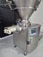 Embutideira � v�cuo com torcedor e com tombador elevador Handtmann at� 6.000 kg por hora