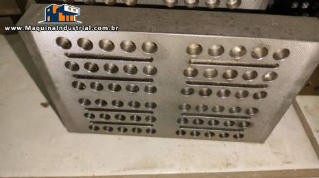 Ferramenta de formação de bolha moldes blistadeira emblistadeira 170 mm por 110 mm Ferramenta de formação de bolha moldes blistadeira emblistadeira 170 mm por 110 mm